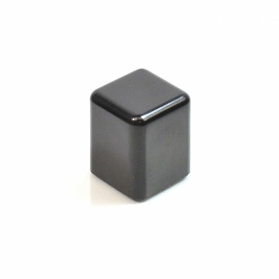 15/415 Nail Polish Urea Cap Cubo Black